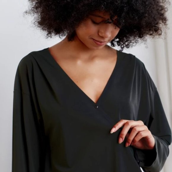 ADAY That's A Wrap Top - Picture 3 of 7